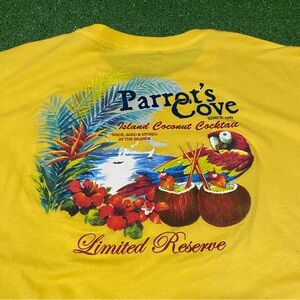 Nautica Parrot's Cove Island Coconut T-Shirt Yellow Graphic Men's Large